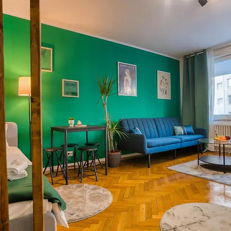 Appartement Hacienda Royal Palace - Designer Boekarest