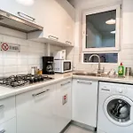 Hacienda Royal Palace - Designer Apartment Bucharest