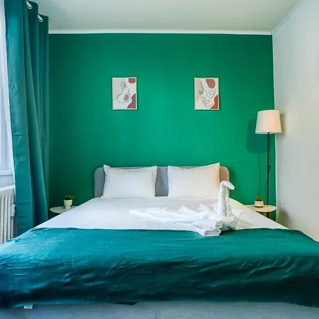 Hacienda Royal Palace - Designer * Bucarest