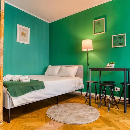 Apartamento Hacienda Royal Palace - Designer Bucarest