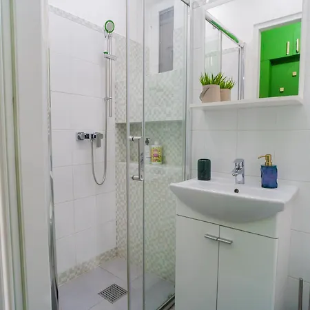 Hacienda Royal Palace - Designer *