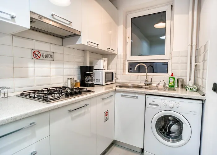 Hacienda Royal Palace - Designer Apartament Bucureşti