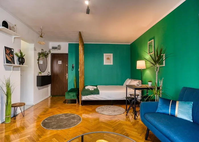 Hacienda Royal Palace - Designer