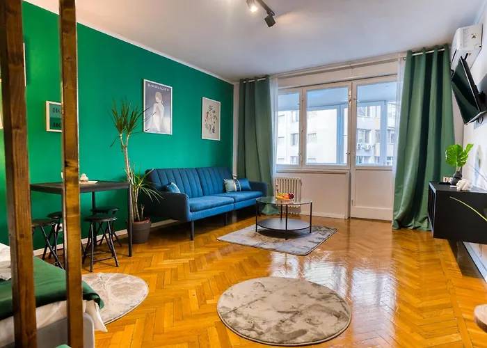 Hacienda Royal Palace - Designer Bucureşti