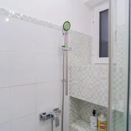 Hacienda Royal Palace - Designer Bükreş