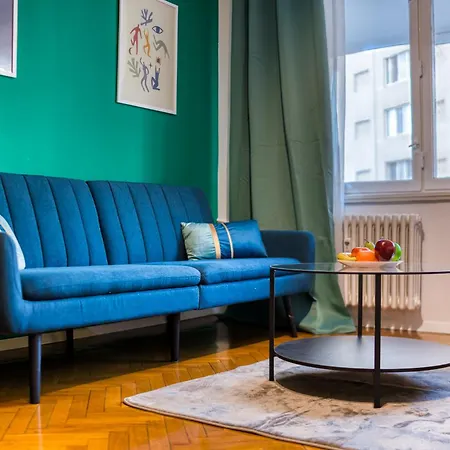 Hacienda Royal Palace - Designer Бухарест