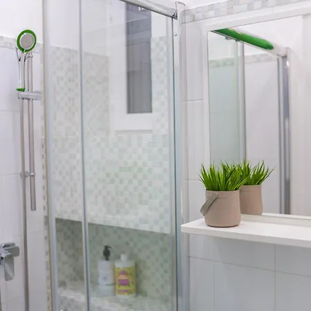 Hacienda Royal Palace - Designer Бухарест